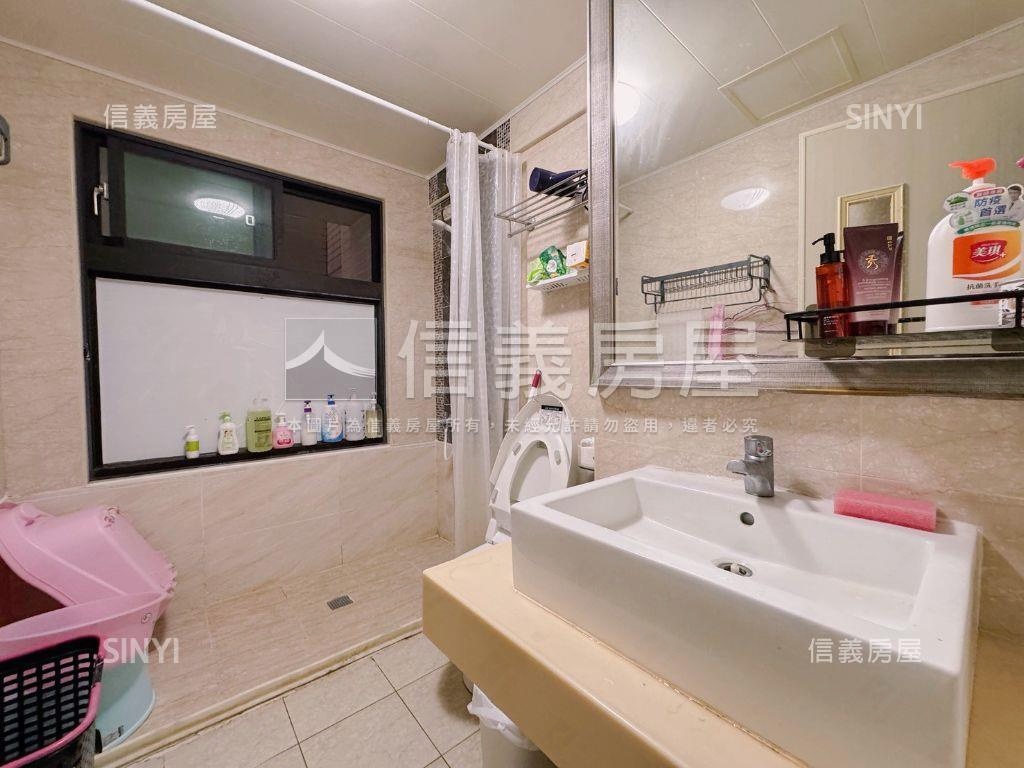 加工區旁溫馨美兩房房屋室內格局與周邊環境