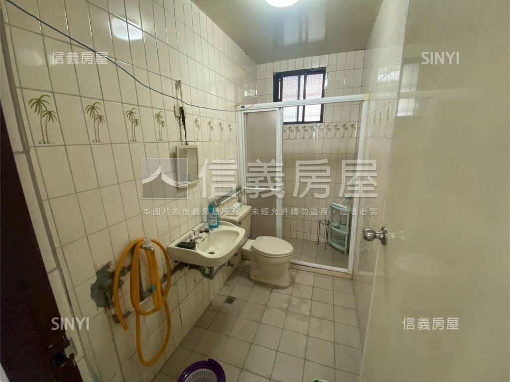 獨家慶城文華美廈頂加房屋室內格局與周邊環境