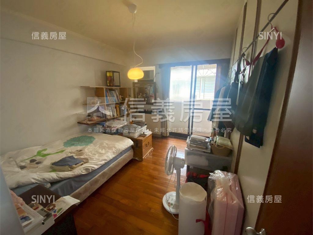 獨家慶城文華美廈頂加房屋室內格局與周邊環境