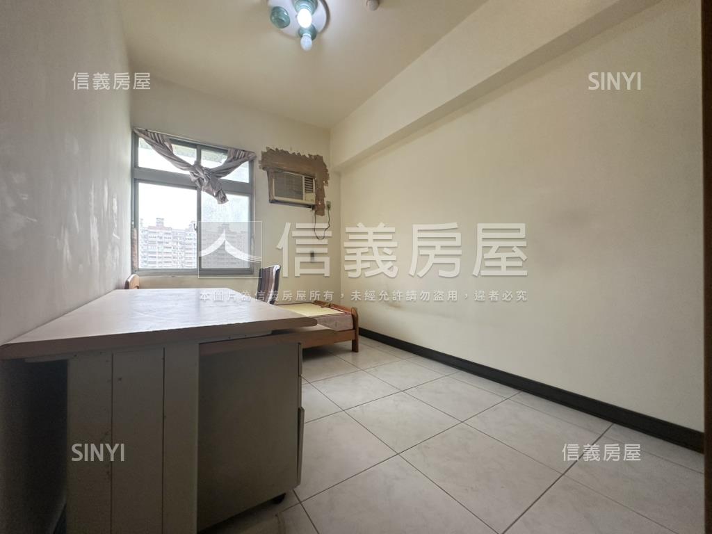 東區｜椰林大第｜三房車位房屋室內格局與周邊環境