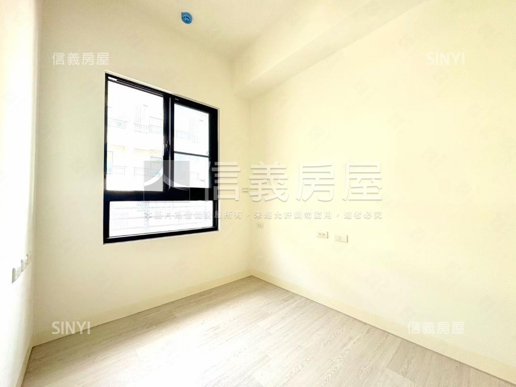 近安佃國小全新３房平車房屋室內格局與周邊環境