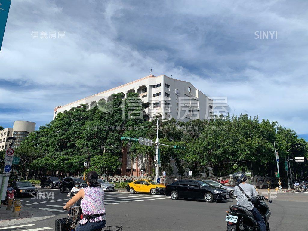 近捷運大橋頭雙蓮國小華廈房屋室內格局與周邊環境