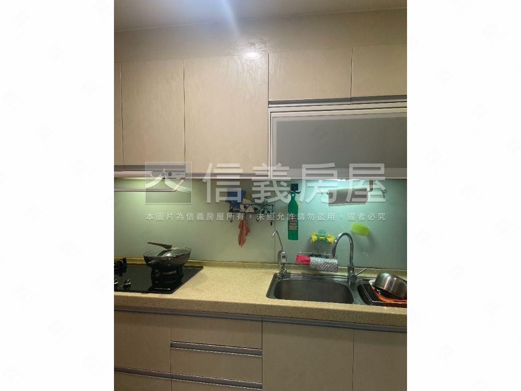 綠意邊間採光成福一樓房屋室內格局與周邊環境