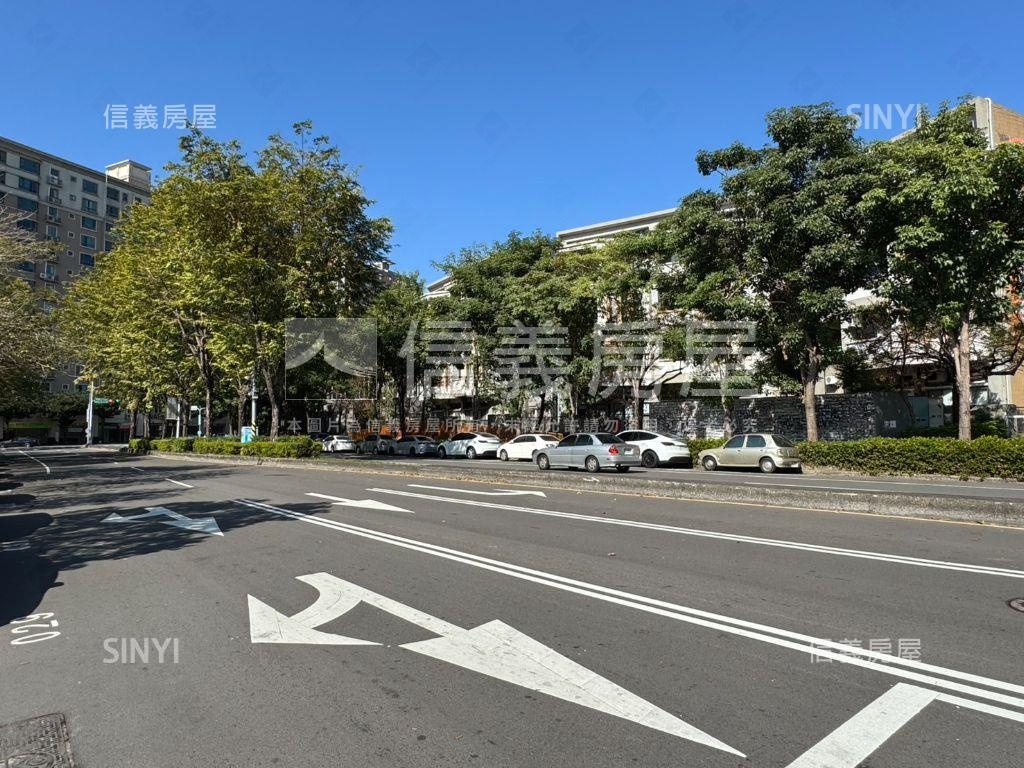 推薦！臨路大面寬店面房屋室內格局與周邊環境