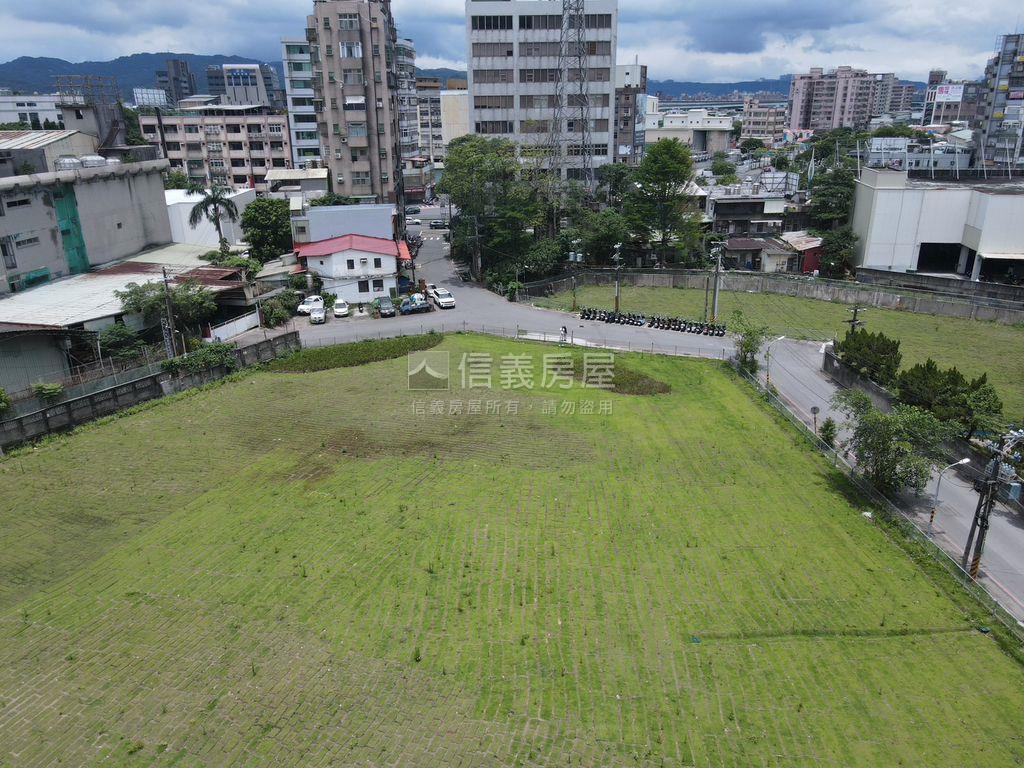 【金城帝寶】邊間三房高樓房屋室內格局與周邊環境