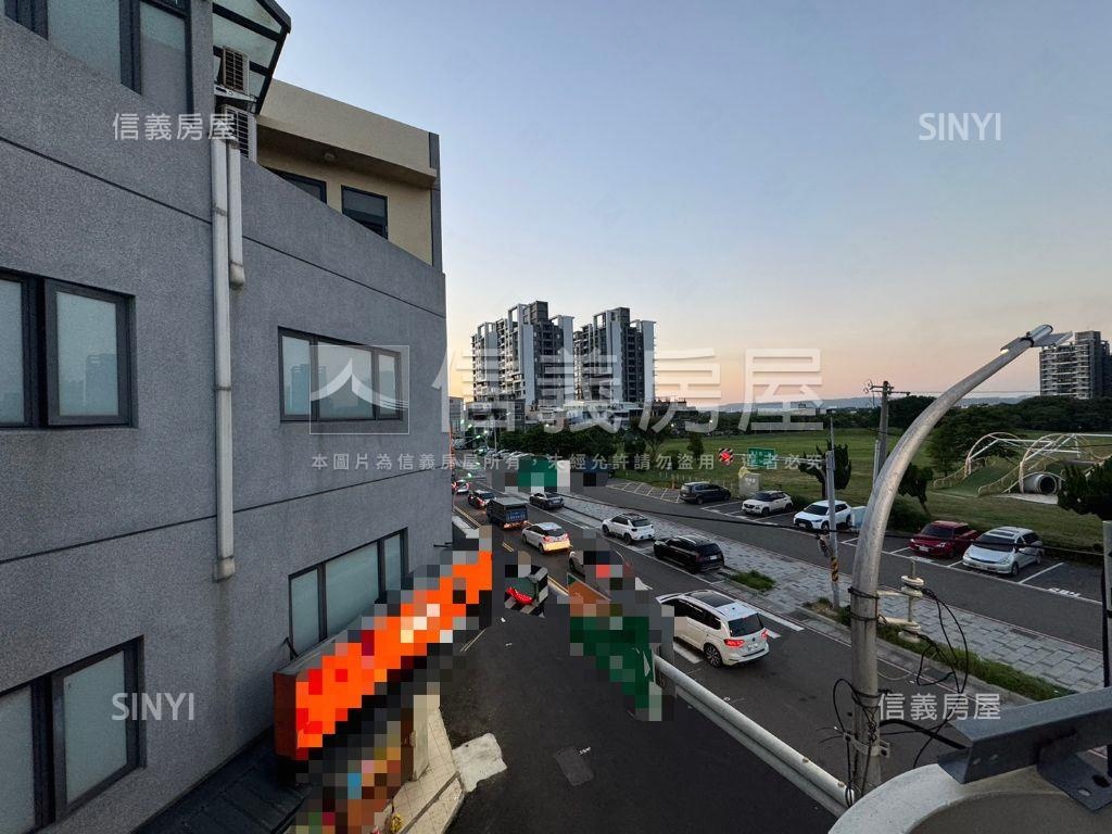 正東大路。大面寬優質透天房屋室內格局與周邊環境