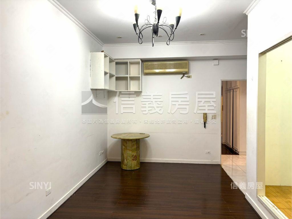 雙敦學區低總價二樓公寓房屋室內格局與周邊環境