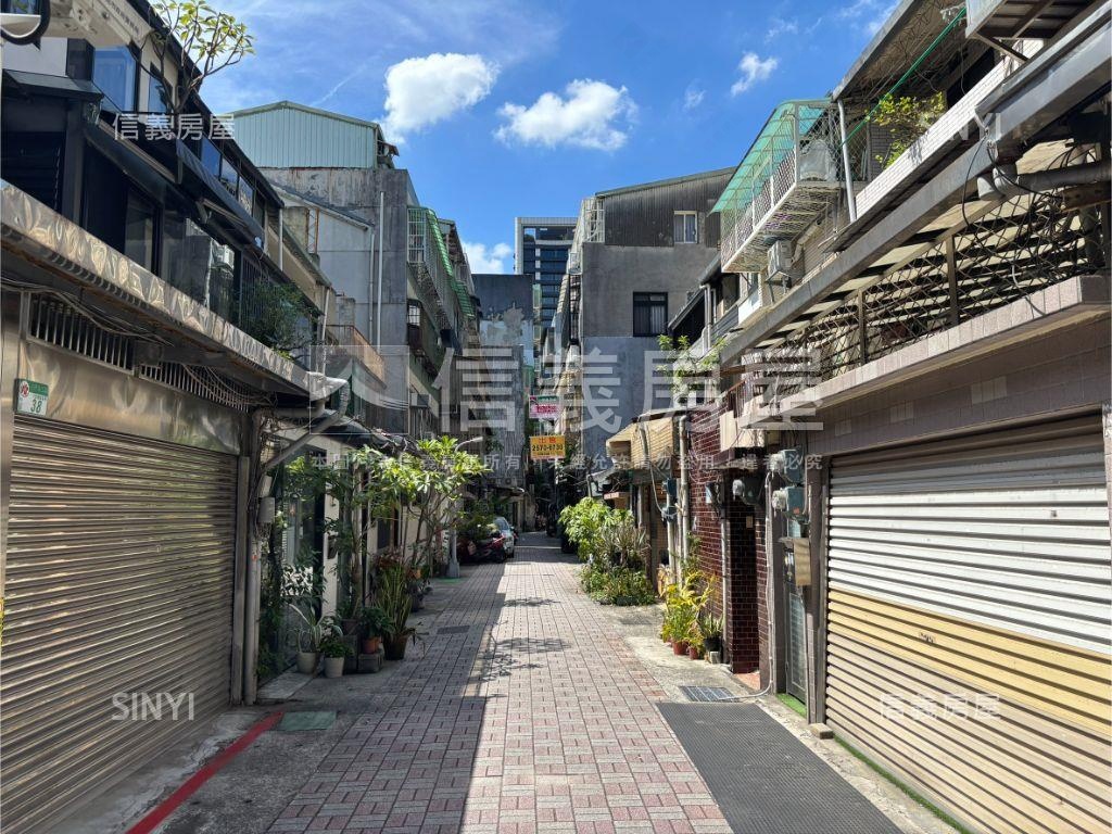 雙敦學區低總價二樓公寓房屋室內格局與周邊環境