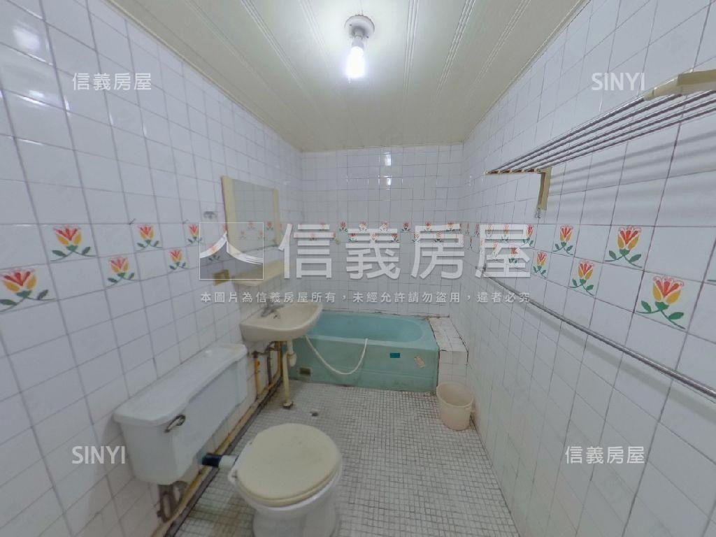 水湳首購優質舒適三房房屋室內格局與周邊環境