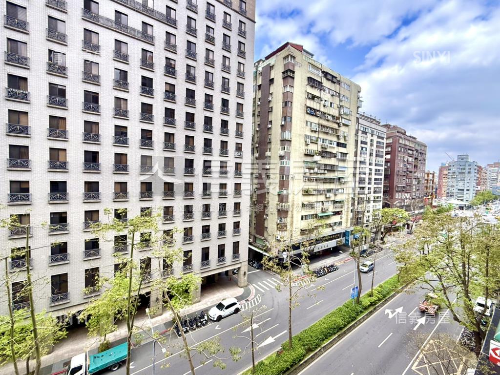 【新接】畢卡索電梯２房房屋室內格局與周邊環境