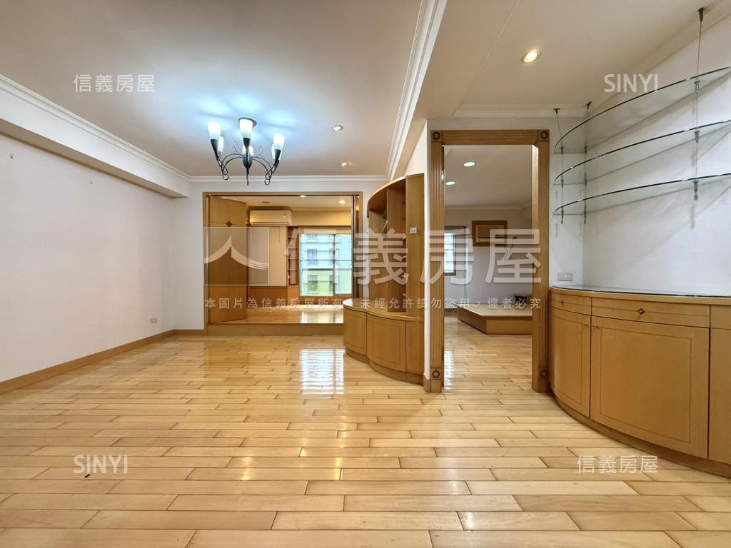 【新接】畢卡索電梯２房房屋室內格局與周邊環境