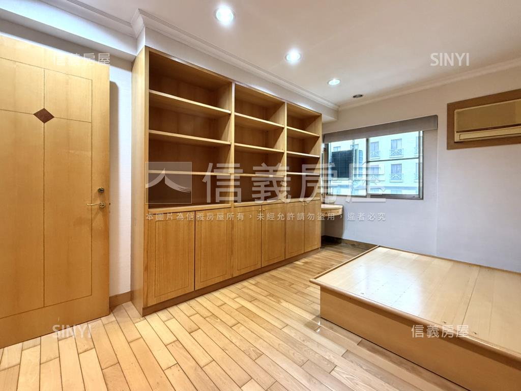 【新接】畢卡索電梯２房房屋室內格局與周邊環境