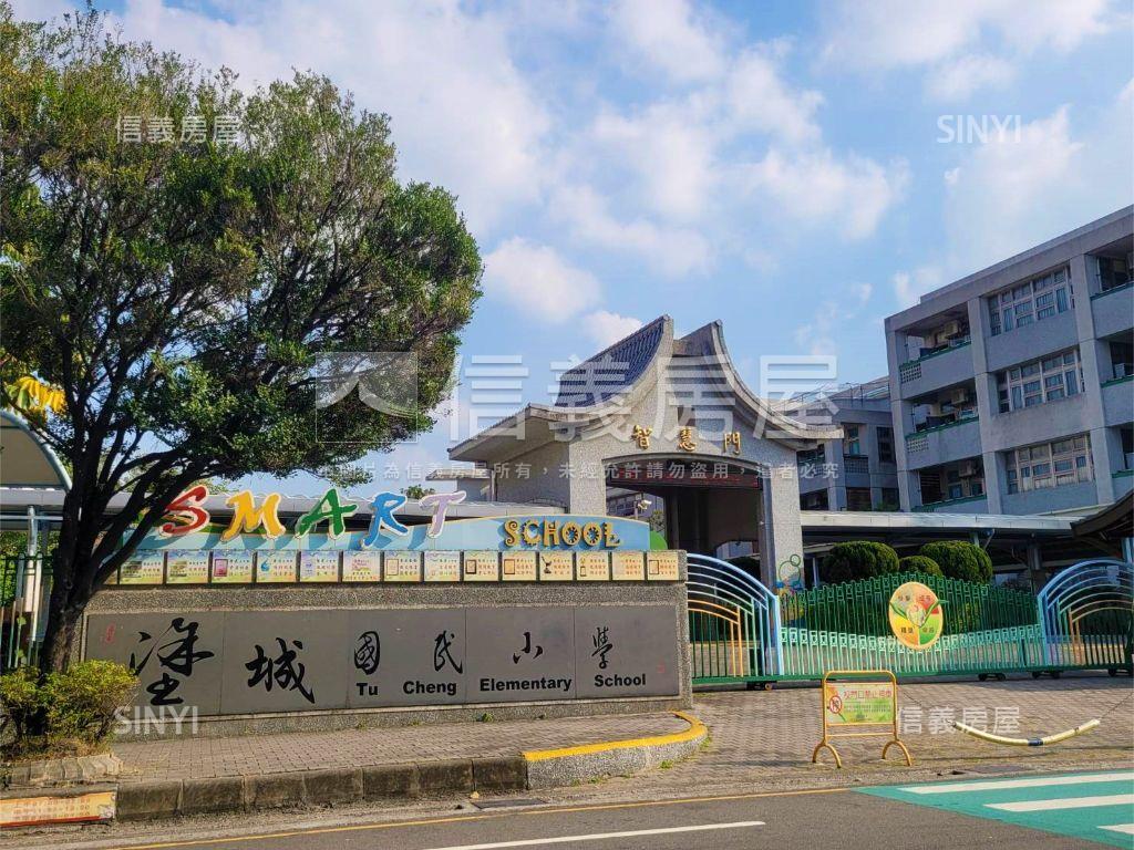 前後臨路好停車美透天房屋室內格局與周邊環境