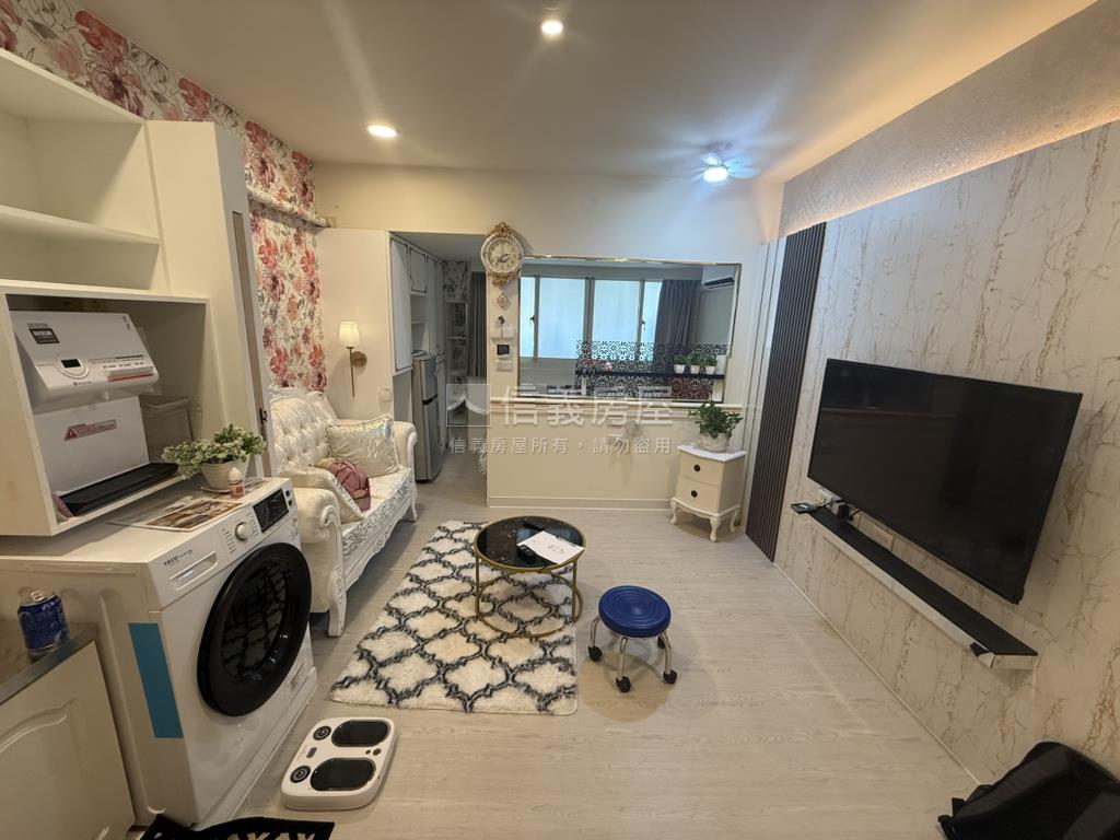 驚！！梅川精裝小資首套房房屋室內格局與周邊環境