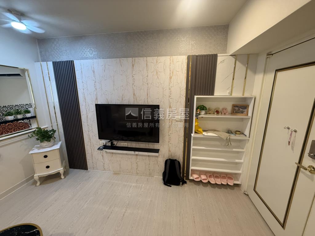 驚！！梅川精裝小資首套房房屋室內格局與周邊環境