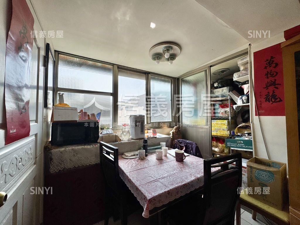 信義區電梯三房看１０１房屋室內格局與周邊環境
