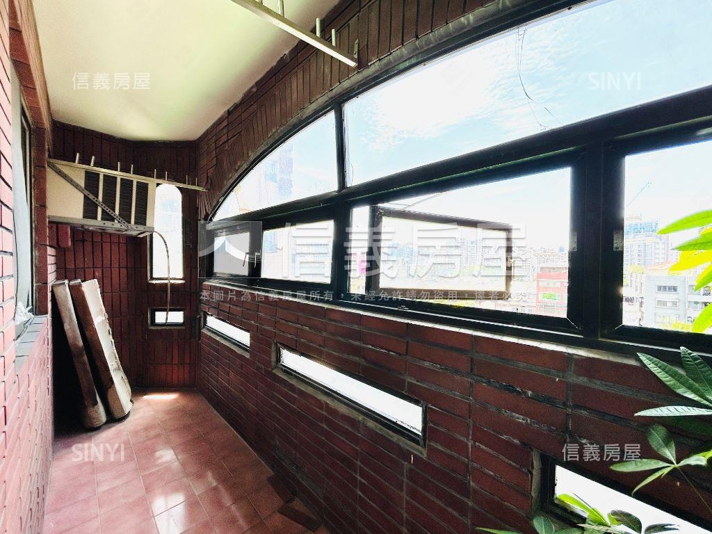 羅浮宮★四面採光房屋室內格局與周邊環境