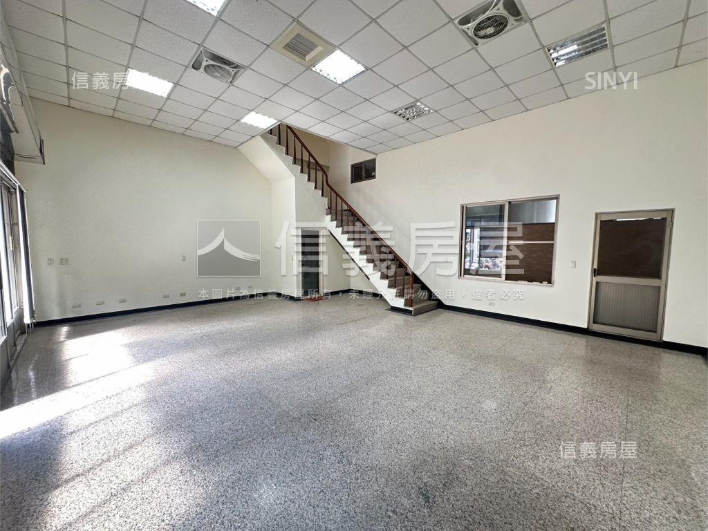 文心路近八米大面寬金店房屋室內格局與周邊環境