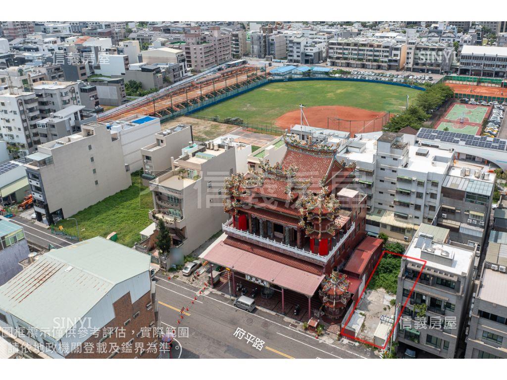 府平路約７２坪方正土地房屋室內格局與周邊環境