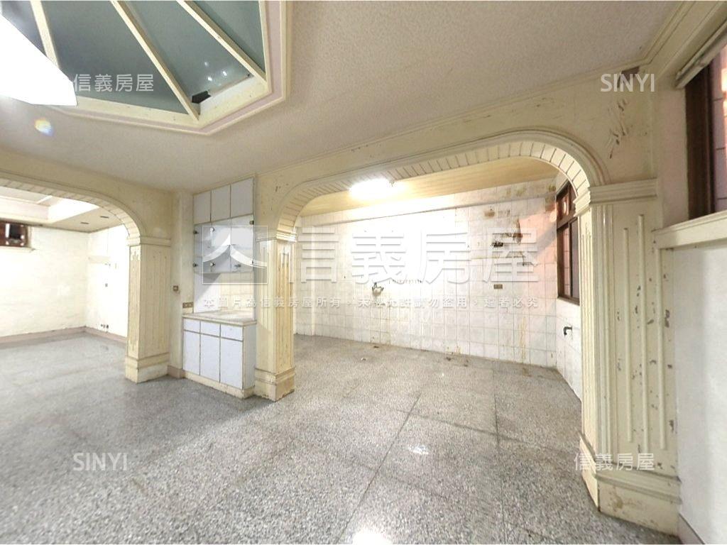 府中庭院大空間四房房屋室內格局與周邊環境