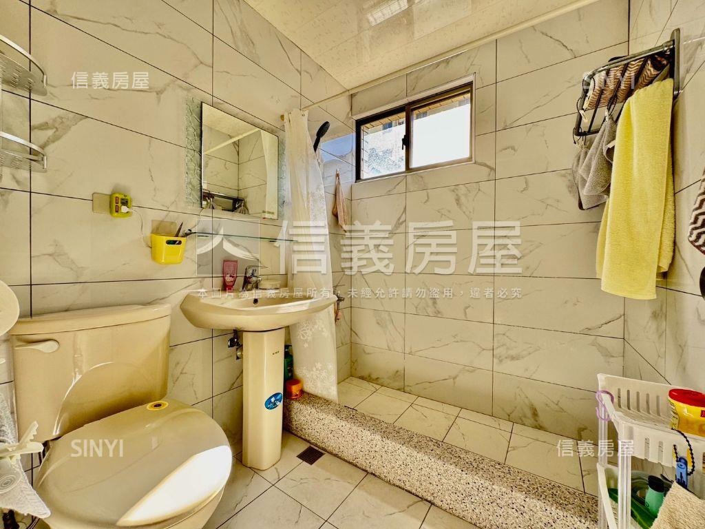 煙波儷舍社區型透天房屋室內格局與周邊環境