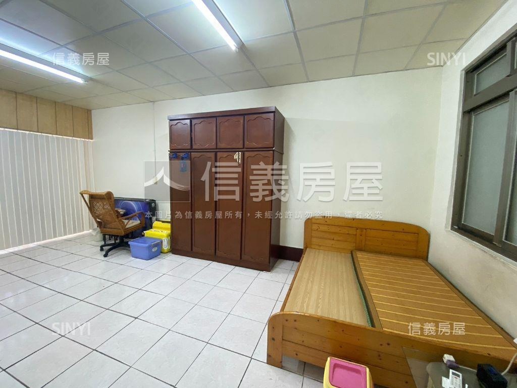 專任◆正國光路置產金透店房屋室內格局與周邊環境