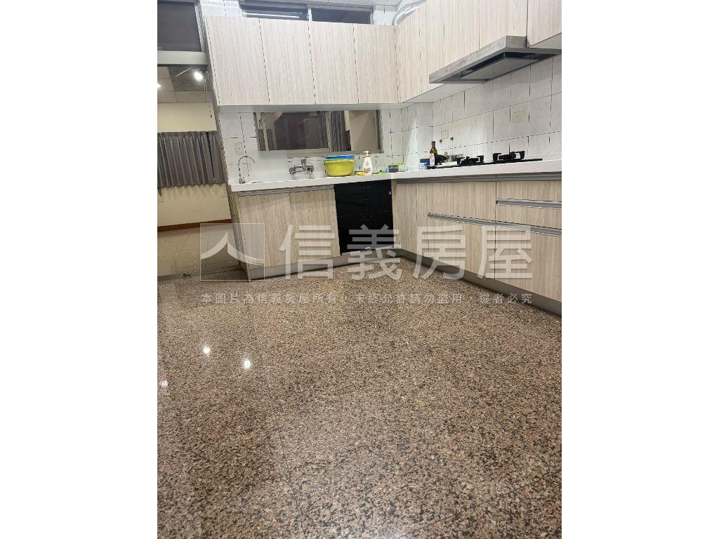 東區金店｜診所百業房屋室內格局與周邊環境