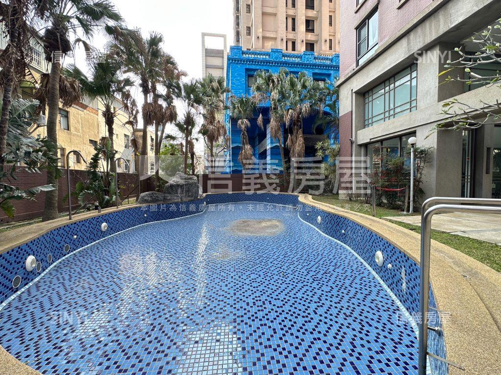 專任挪威森林景觀大四房房屋室內格局與周邊環境