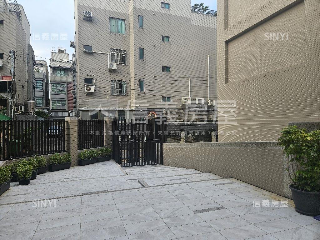 松峰映月別墅房屋室內格局與周邊環境