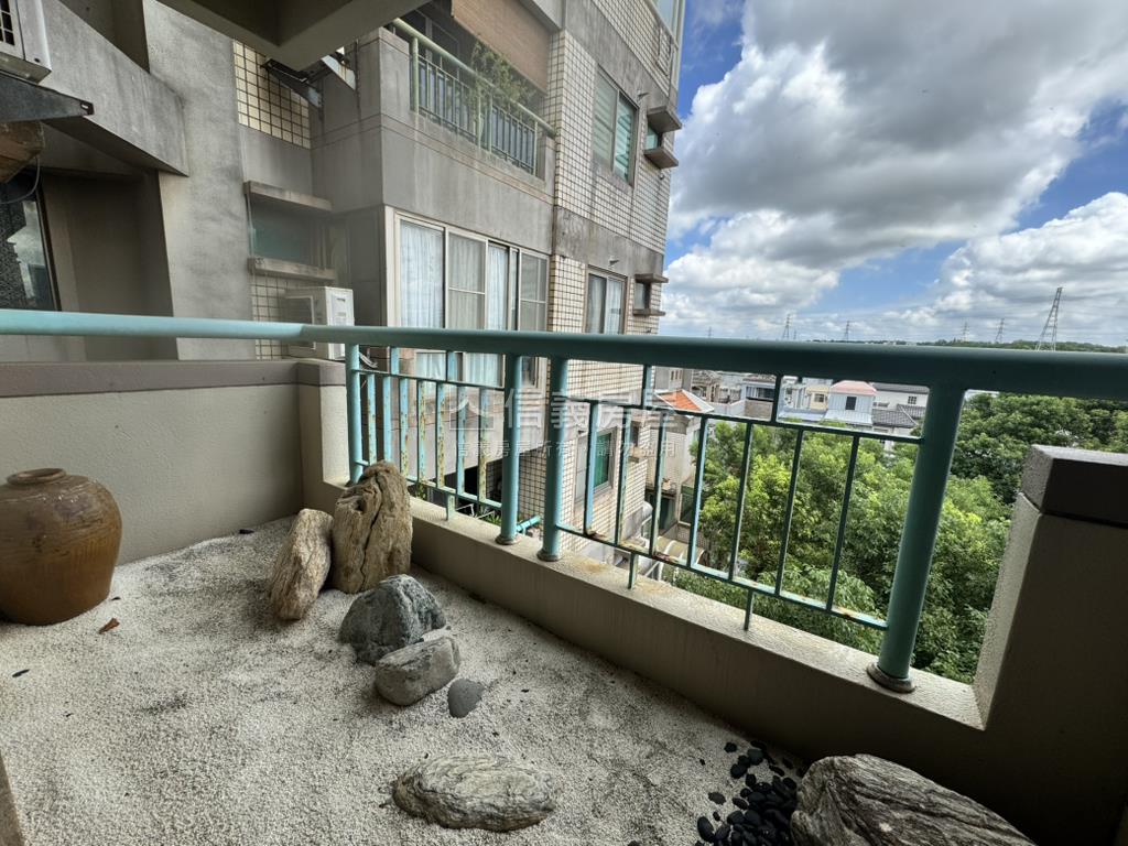 稀有釋出！山外山三房平車房屋室內格局與周邊環境