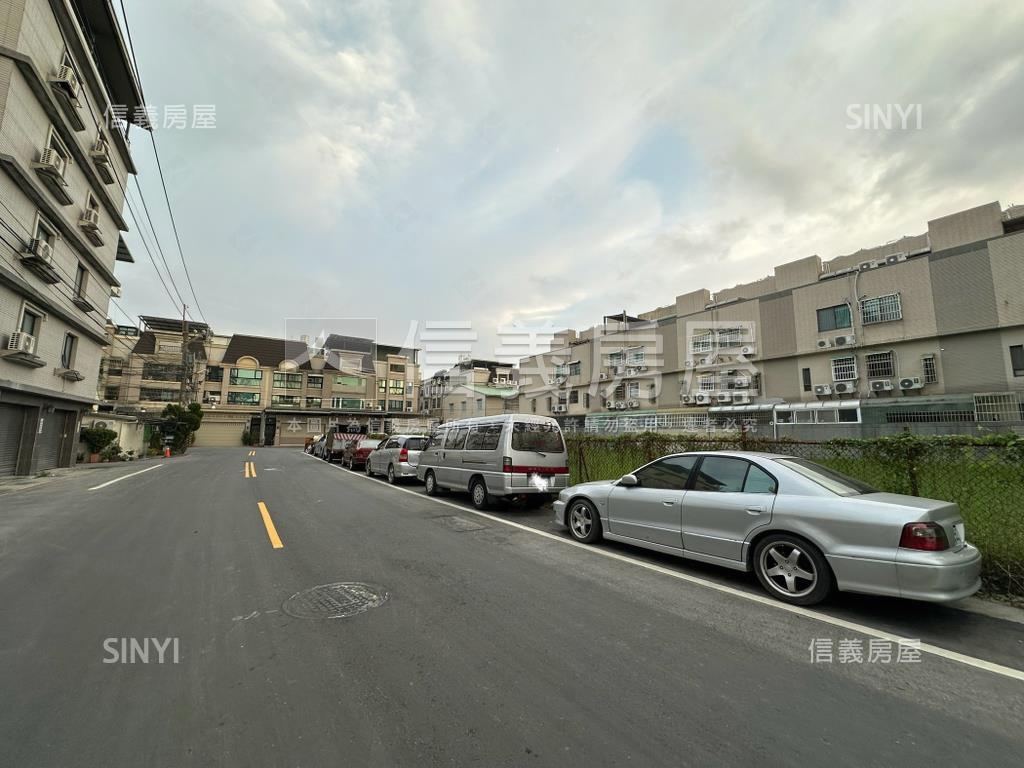 仁武二樓美公寓房屋室內格局與周邊環境