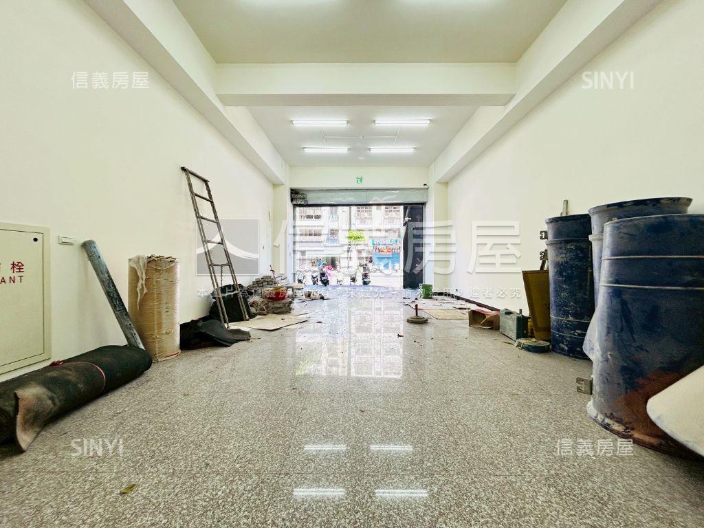 長榮路挑高金店面Ⅲ房屋室內格局與周邊環境