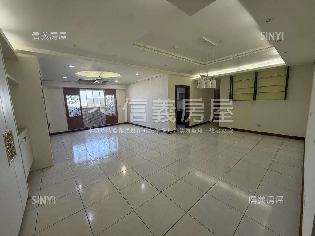 俯瞰巴克禮高樓四房美邸房屋室內格局與周邊環境