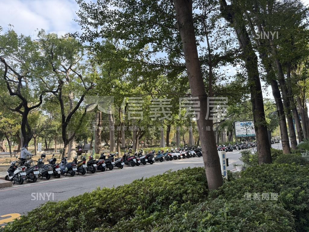 俯瞰巴克禮高樓四房美邸房屋室內格局與周邊環境