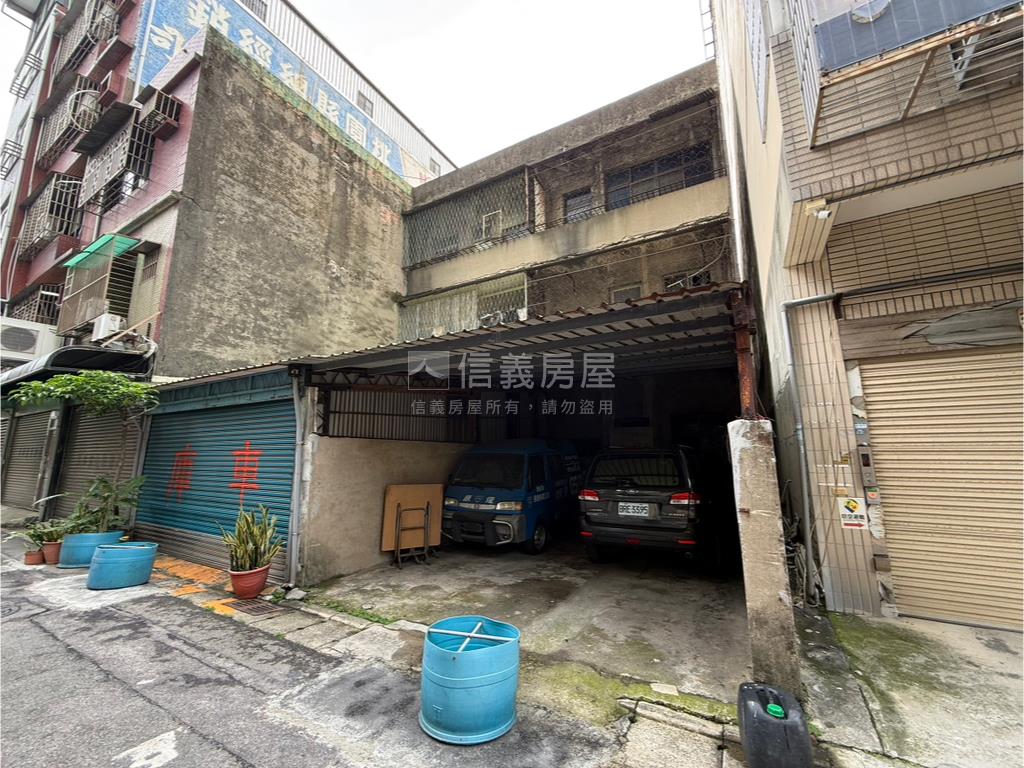 春日路前後臨路透天房屋室內格局與周邊環境