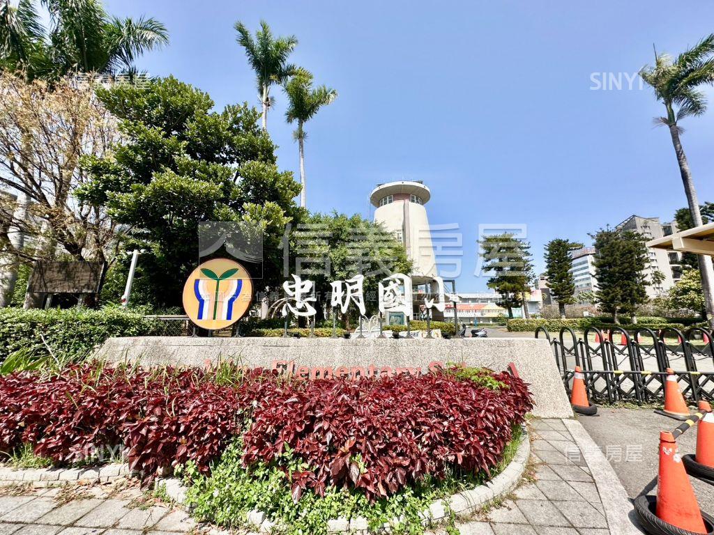 正忠明路上商用透天店面房屋室內格局與周邊環境