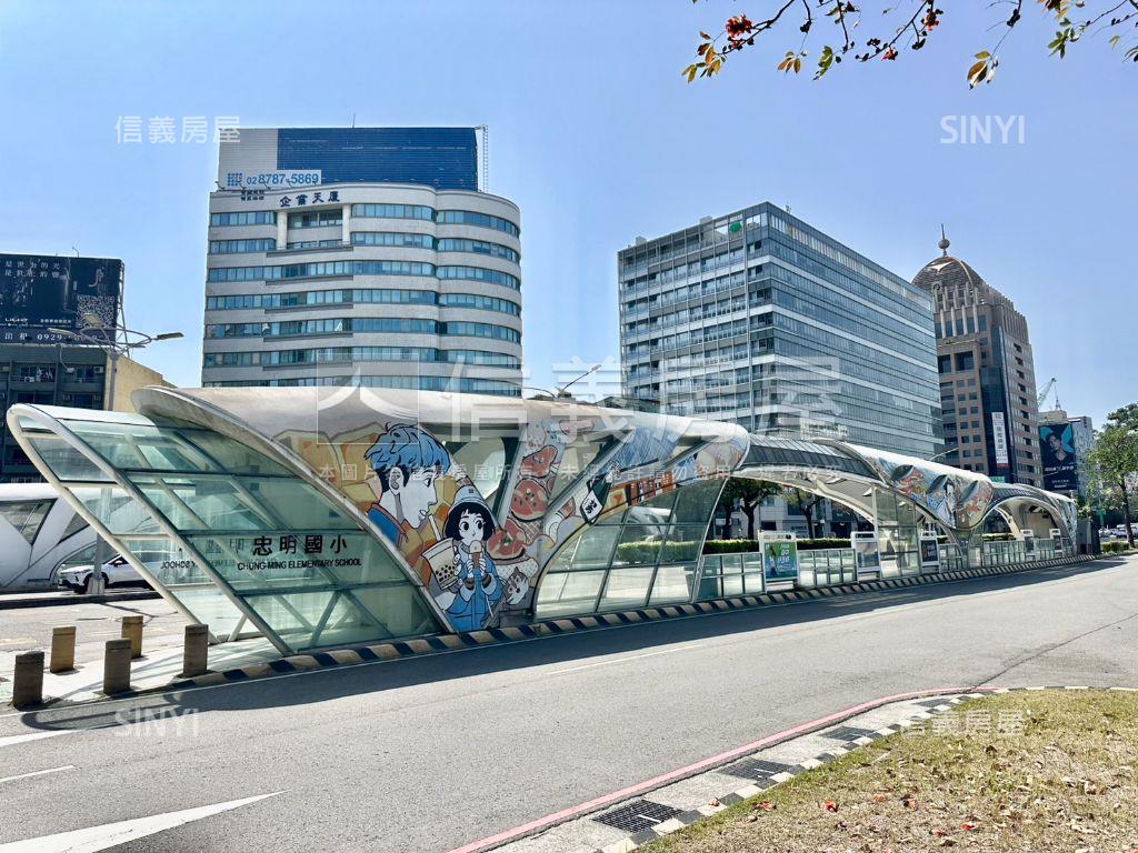 正忠明路上商用透天店面房屋室內格局與周邊環境