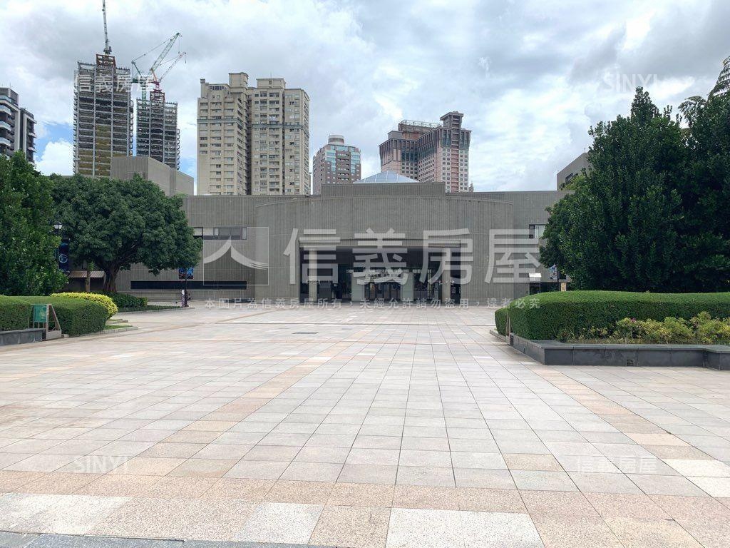 鄰植物園超讚透天房屋室內格局與周邊環境