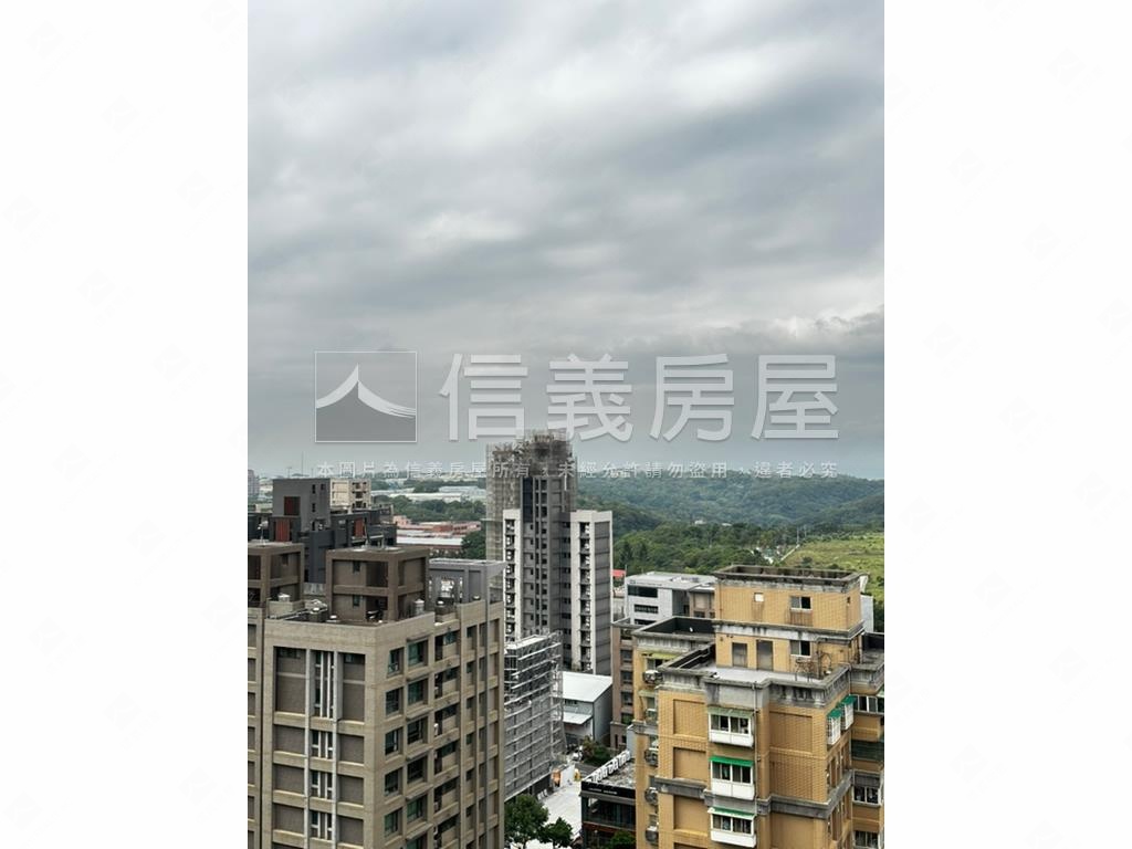 富堡仁愛高樓採光三房車位房屋室內格局與周邊環境