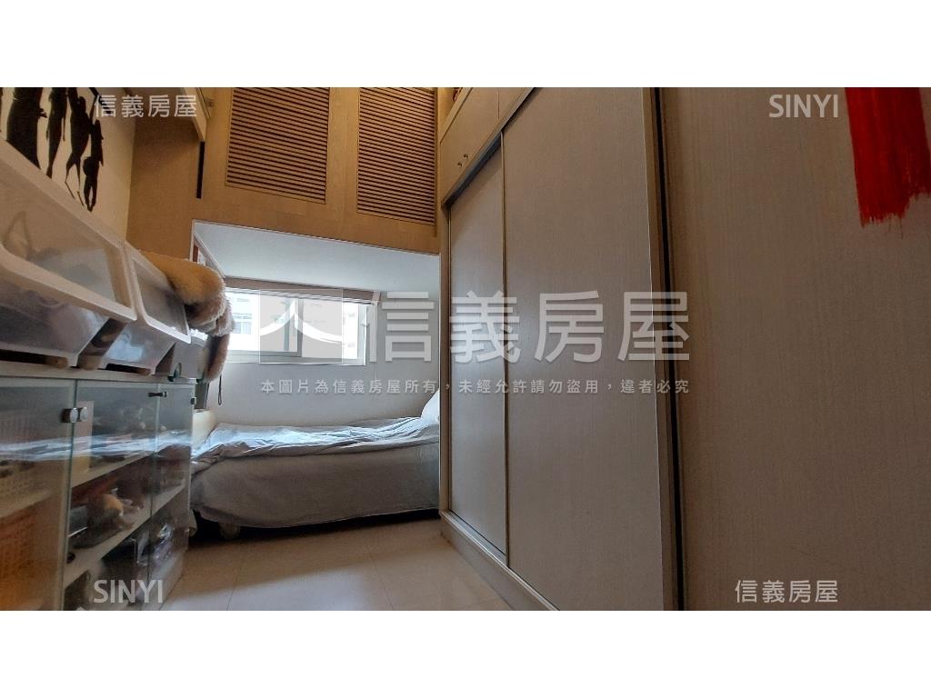 近捷運電梯典雅美屋房屋室內格局與周邊環境