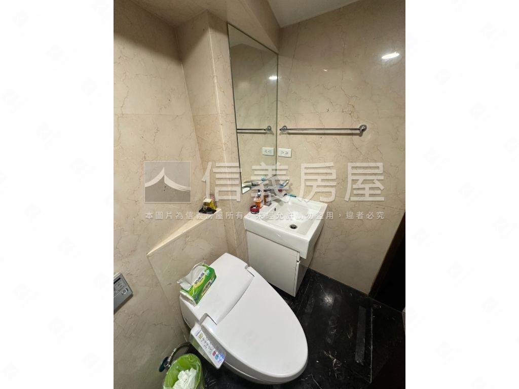 高樓景觀面１０１小豪邸房屋室內格局與周邊環境