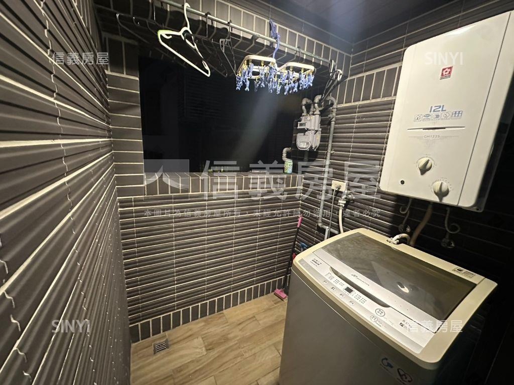 高樓景觀面１０１小豪邸房屋室內格局與周邊環境