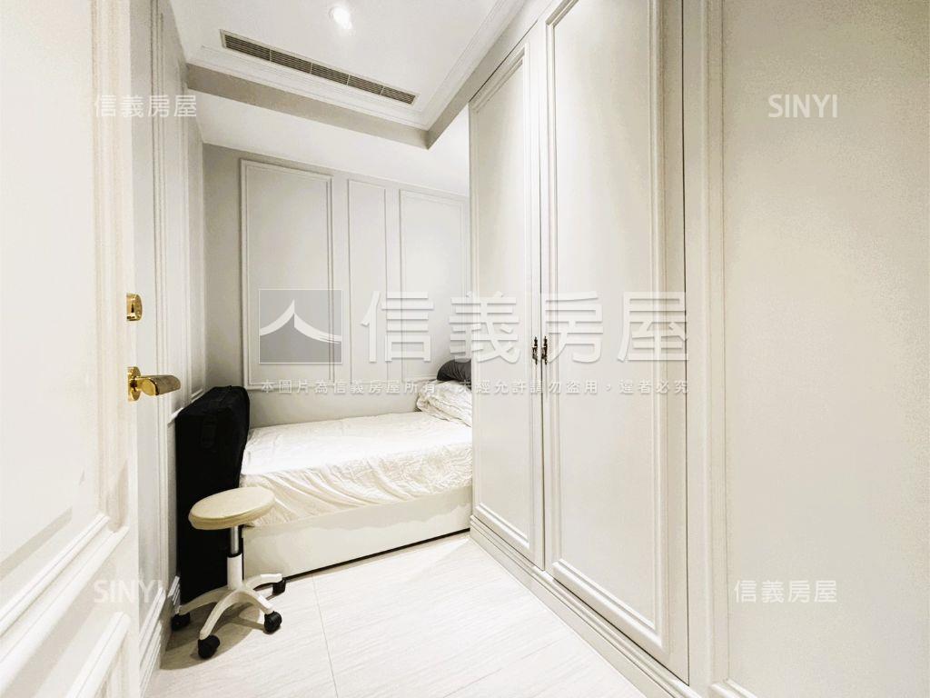 中山文華精緻美邸房屋室內格局與周邊環境