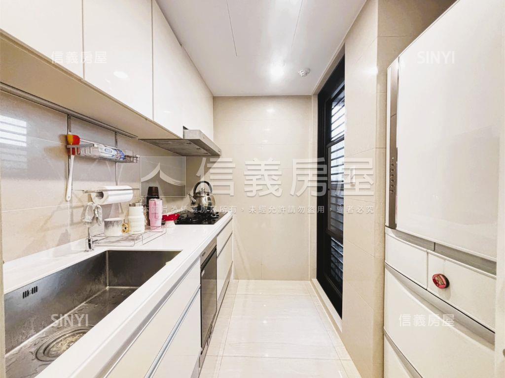 中山文華精緻美邸房屋室內格局與周邊環境
