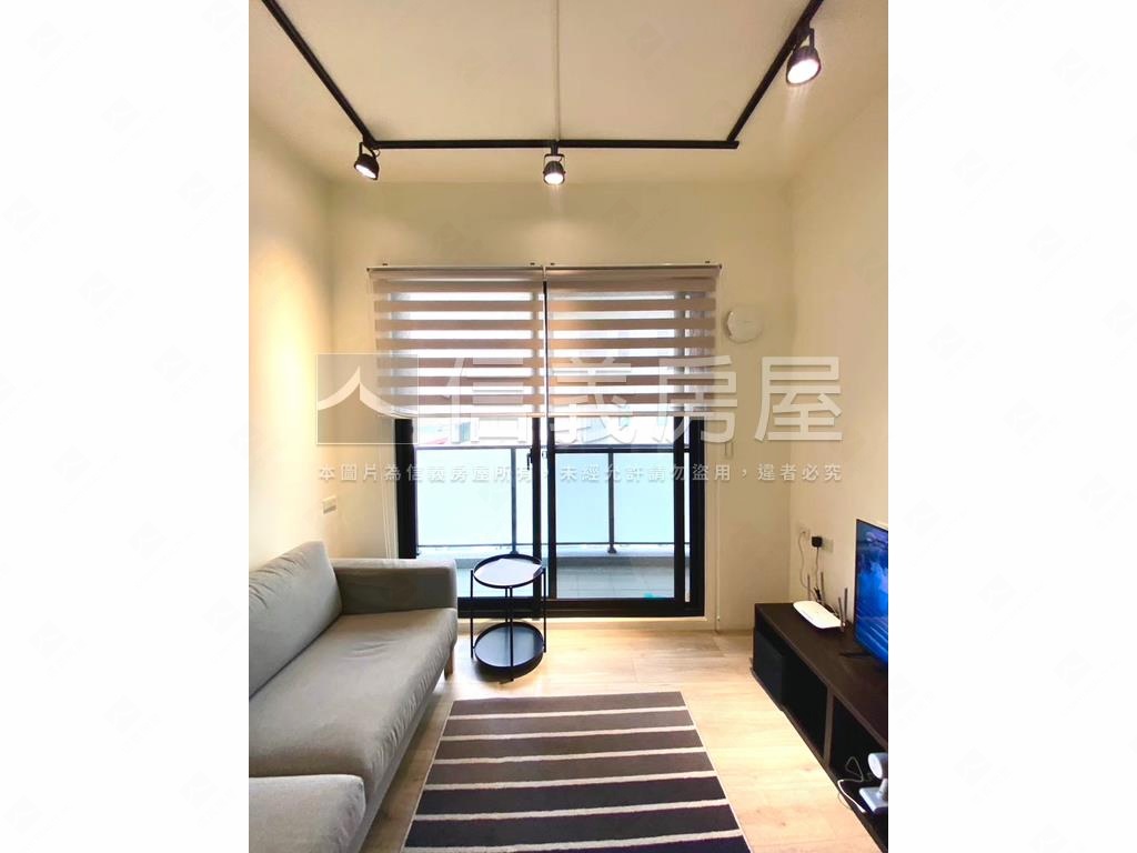 專任輕屋齡藝家人二房平車房屋室內格局與周邊環境