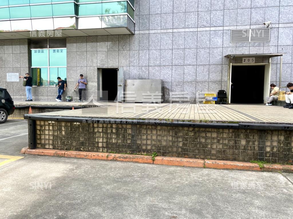 大坪林江陵台北矽谷辦公室房屋室內格局與周邊環境