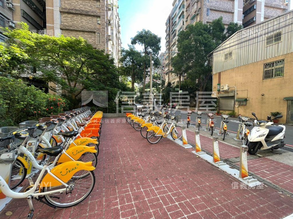 自立高樓採光三房車位房屋室內格局與周邊環境