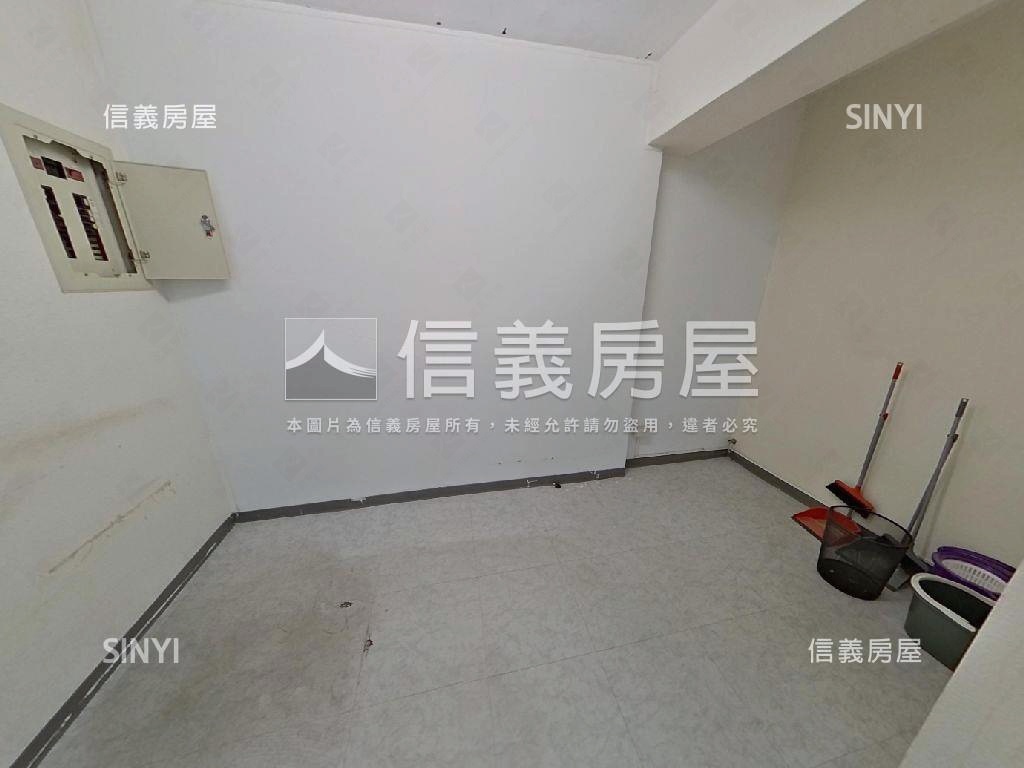 正四平街公園明亮邊間華廈房屋室內格局與周邊環境