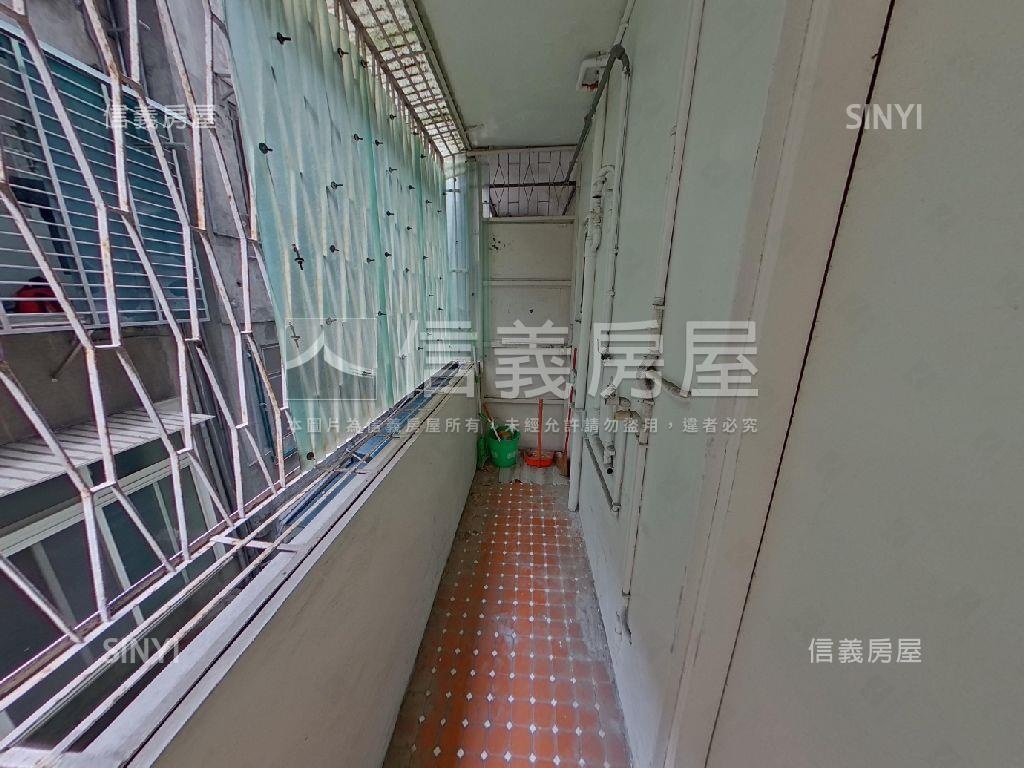 正四平街公園明亮邊間華廈房屋室內格局與周邊環境