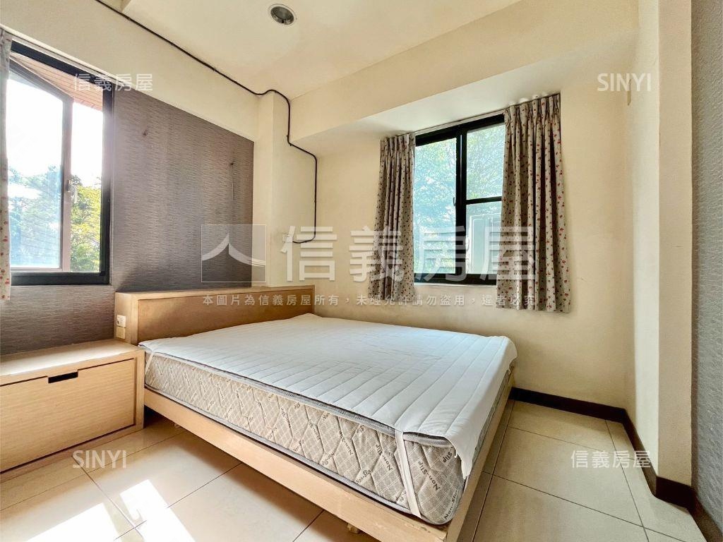 楠梓花園輕井澤低總價兩房房屋室內格局與周邊環境